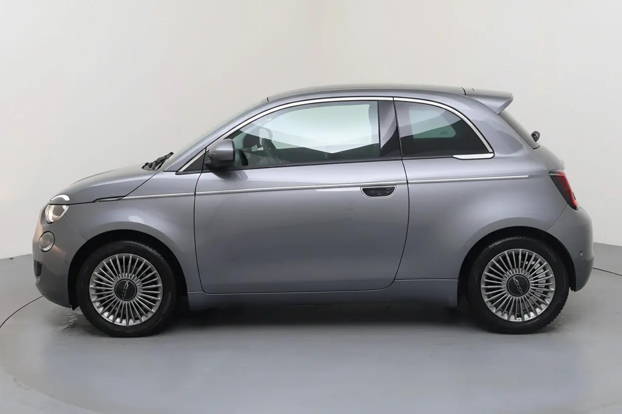 Fiat 500e Nice vue 2 Fiat 500e en leasing sans apport à Nice — vue 2
