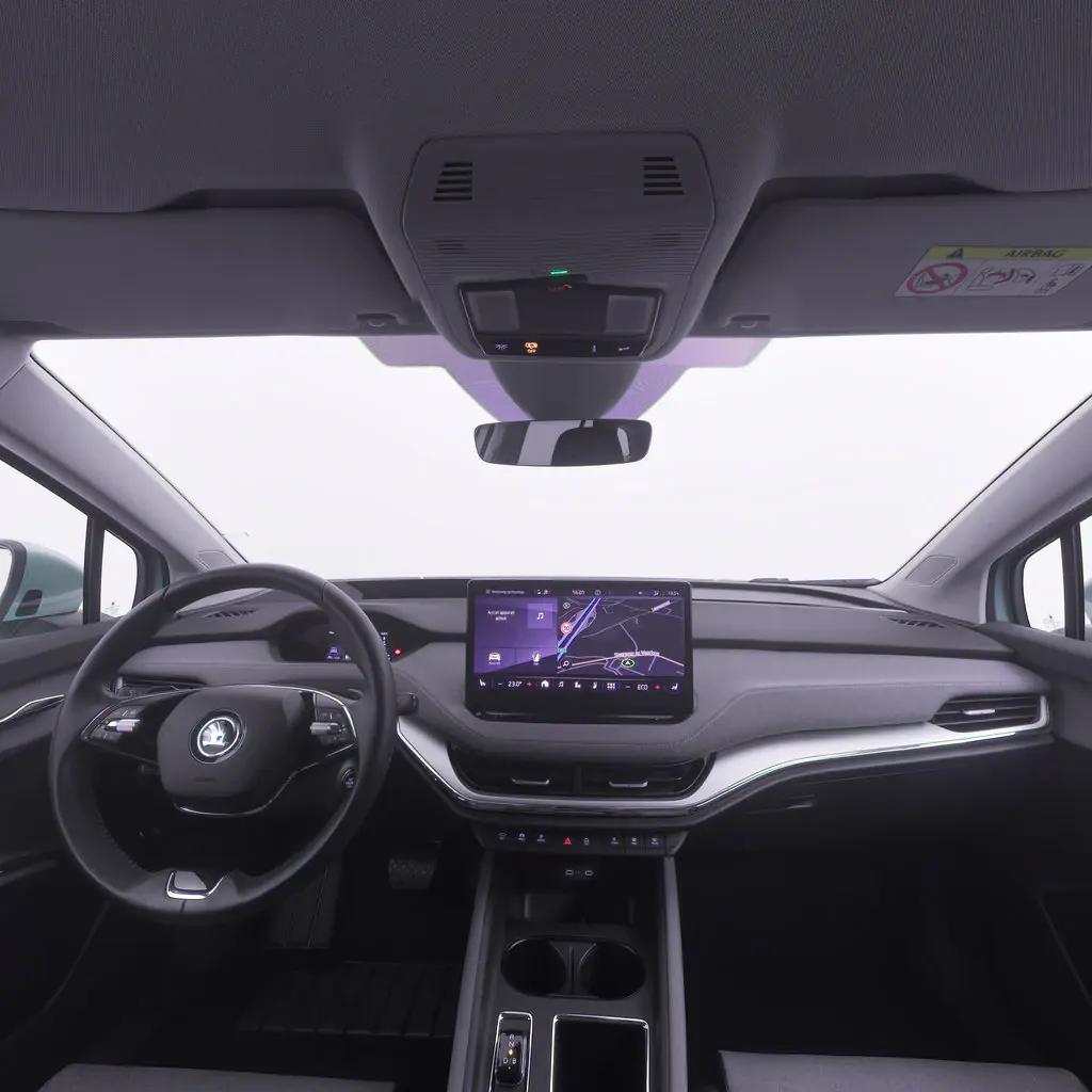 Skoda Enyaq Nice vue 5 Skoda Enyaq en leasing sans apport à Nice — vue 5