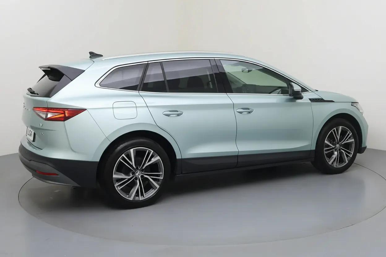 Skoda Enyaq Nice vue 3 Skoda Enyaq en leasing sans apport à Nice — vue 3