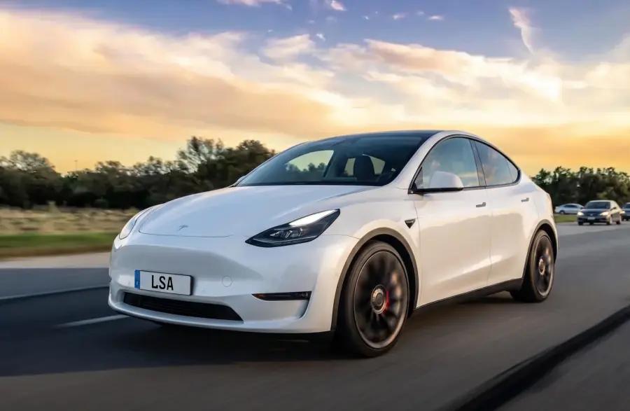 ZFE Métropole Nice Côte d’Azur 2026 : quelles voitures choisir en leasing pour rester mobile ?